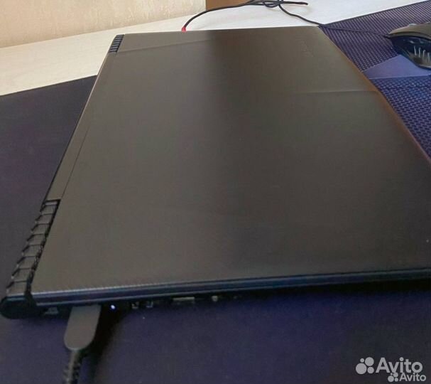 Игровой ноутбук Lenovo