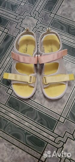 Сандали для девочки