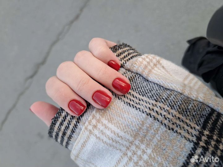 Педикюр с покрытием гель-лаком