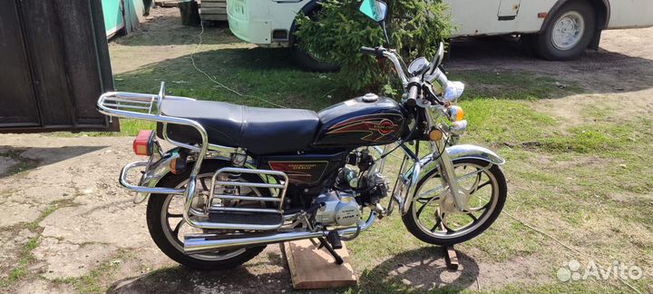 Продаю мопед