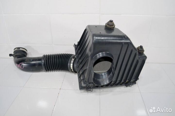 Корпус воздушного фильтра Jeep Cherokee KK 3.7