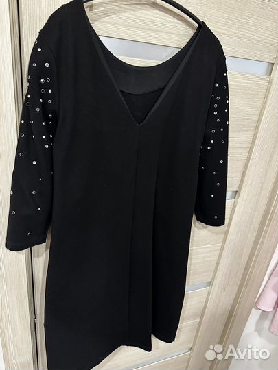 Платье с камнями