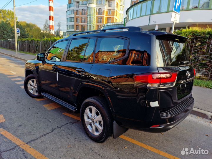 Toyota Land Cruiser 3.3 AT, 2023, 20 км