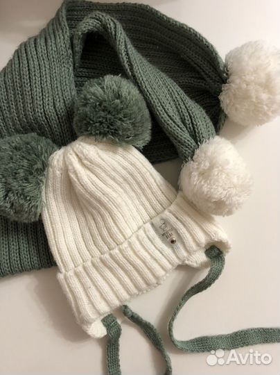 Комплект шапка и шарф для малышей