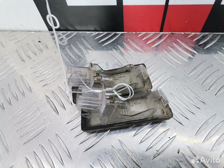 Подсветка номера Renault Espace 4 рест. 2010