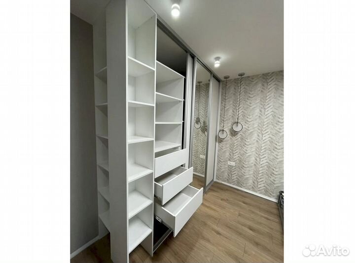 Встроенный шкаф