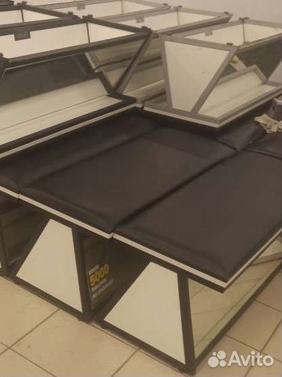 Банкетка,пуфик, лавочка с зеркалом