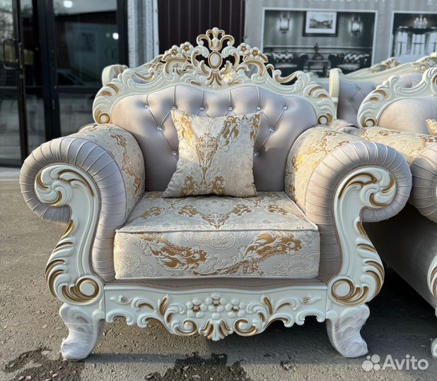 Диван и кресло