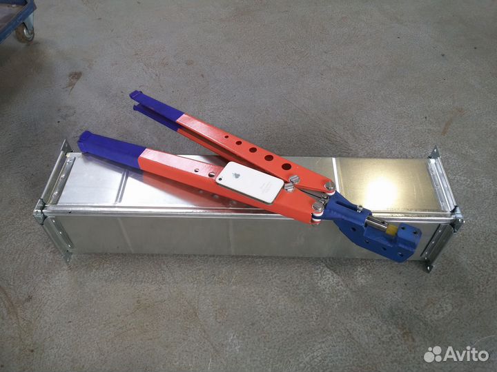 Пуклевочный пресс для холодной сварки