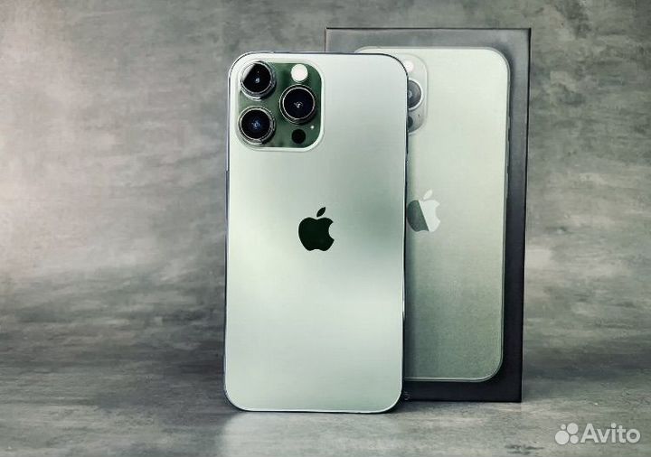 Apple iPhone XR в корпусе 13 Pro