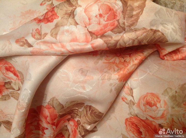 Атлас-жаккард отрезы