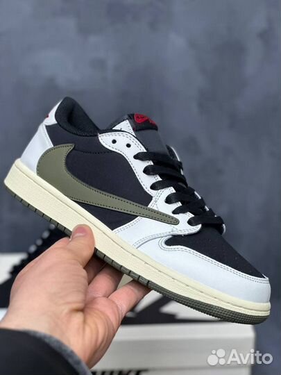 Кроссовки nike air jordan 1 low travis scott