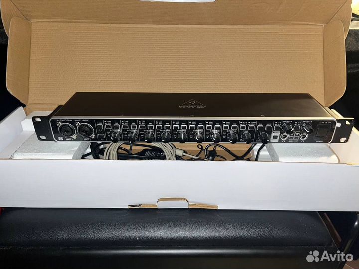 Behringer U-phoria UMC1820