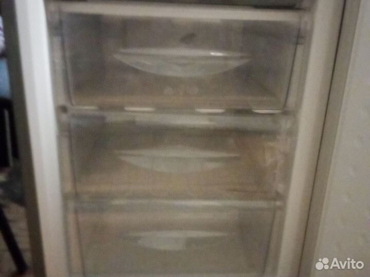 Холодильник бу