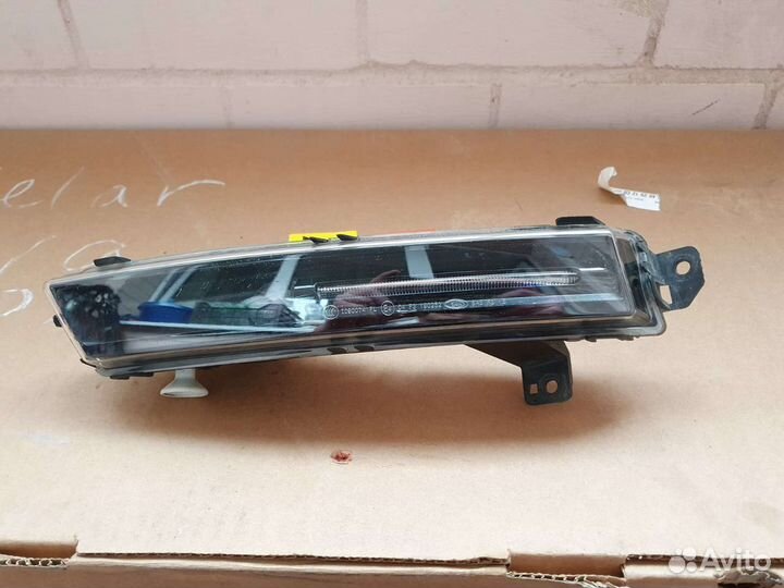 Птф левый Land Rover Range Rover Velar L560