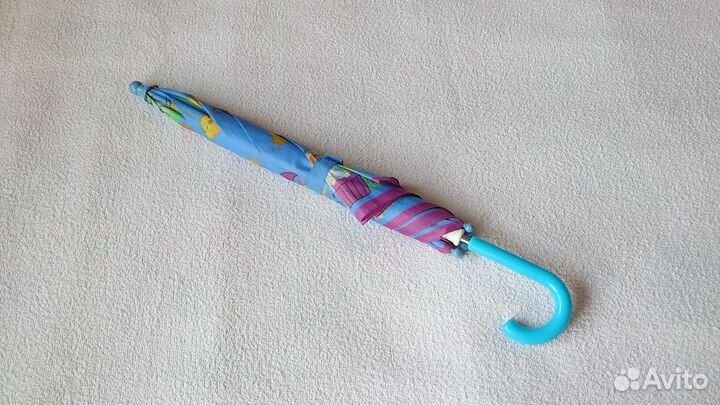 Зонт сломанный