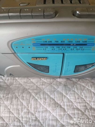 Магнитола двух кассетник времён СССР