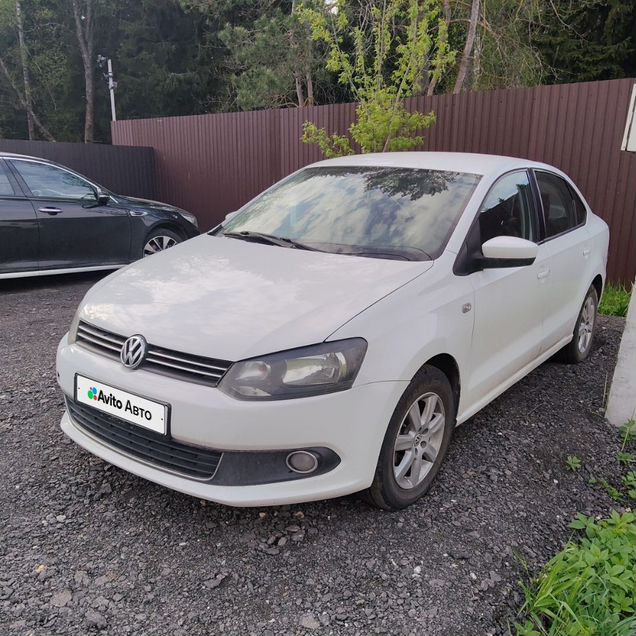 Volkswagen Polo 1.6 AT, 2011, 250 000 км