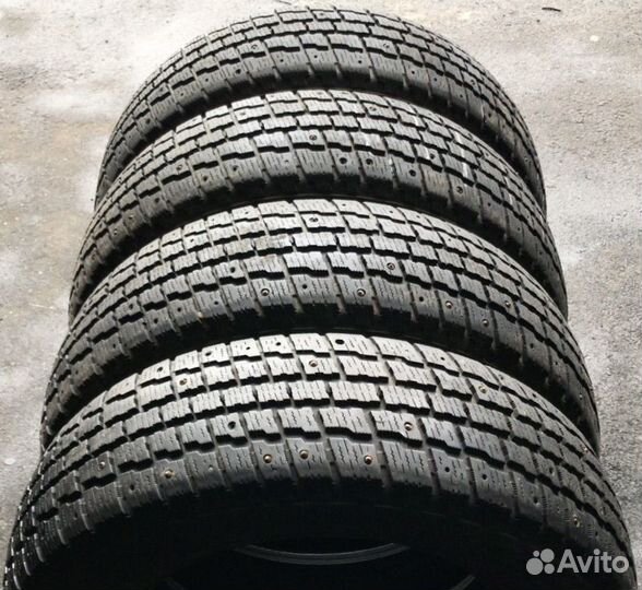 Cooper Weather-Master S/T 2 205/70 R15