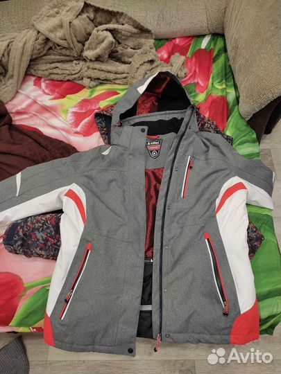 Горнолыжная куртка женская