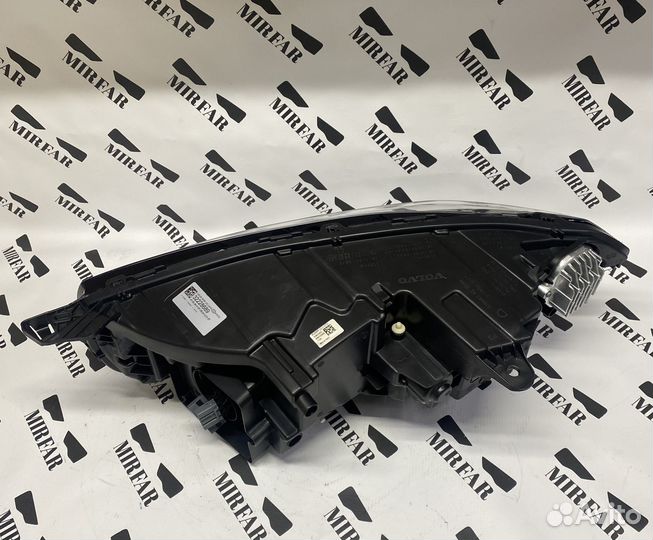 Фара правая Volvo XC90 II 2014-2019 Full Led