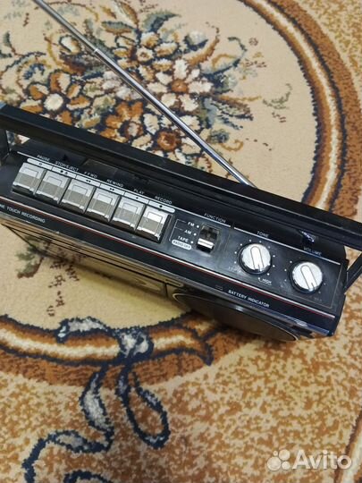 Кассетный плеер