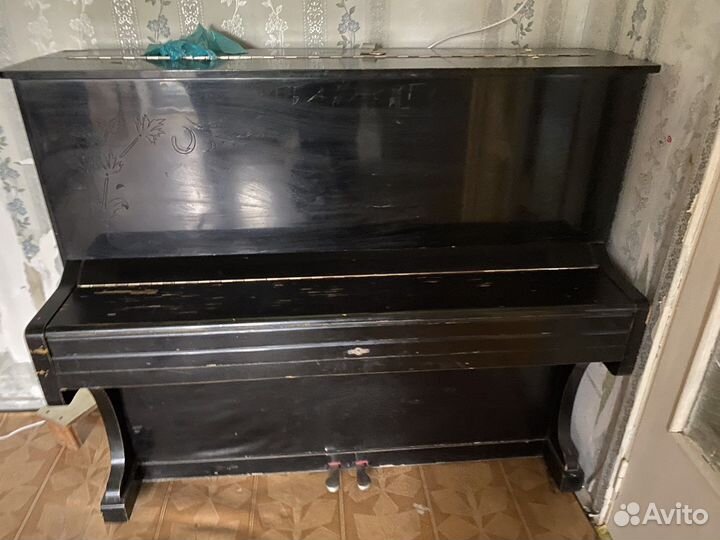 Пианино отдам бесплатно