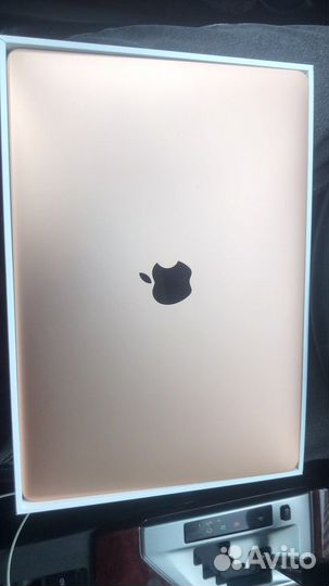 Macbook air 13 8/256
