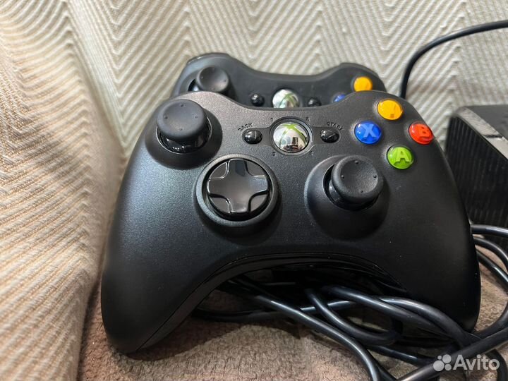 Xbox 360 (LT 3.0) 2 геймпада, kinect