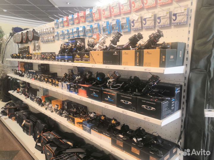 Ящик-кан рыболовный с держателями удилищ