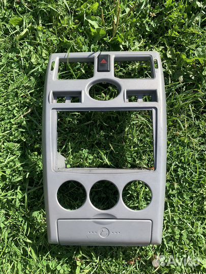 Консоль priora 1