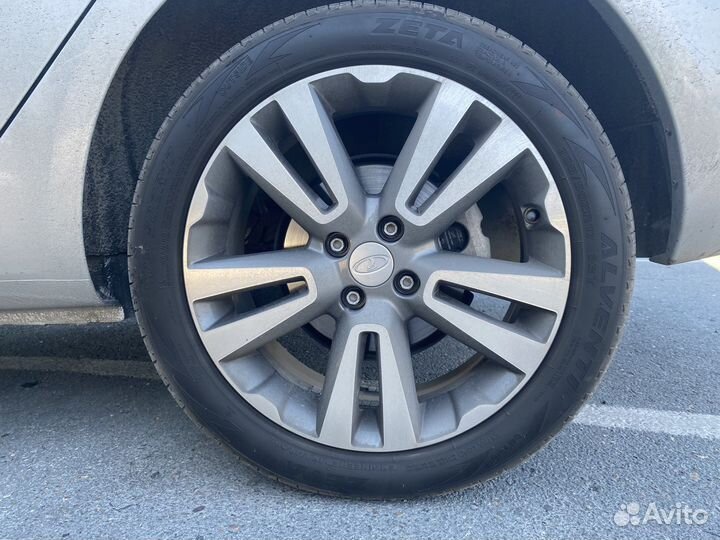 Диски и шины R17 LADA Vesta