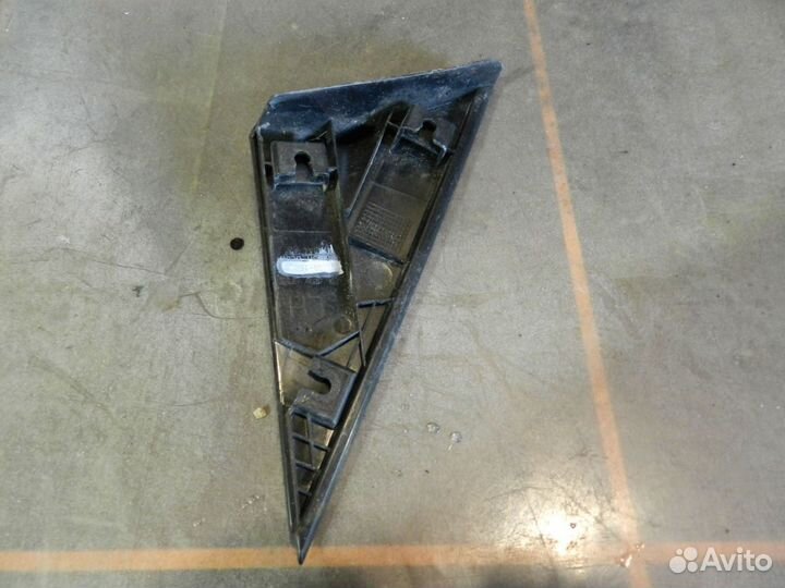 Накладка крыла переднего левого -Hyundai Solaris