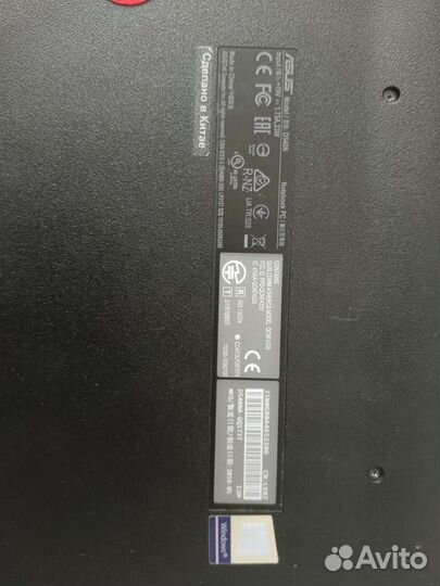 Ноутбук Asus