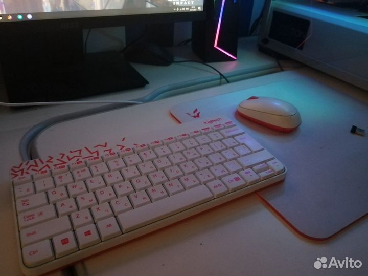 Беспроводная клавиатура и мышь logitech