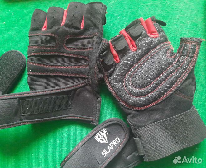 Велосипедные перчатки