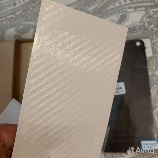 Защитное стекло от продглядывания на samsung s10