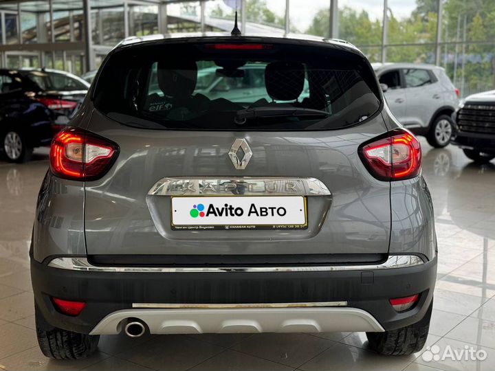 Renault Kaptur 2.0 AT, 2016, 135 214 км