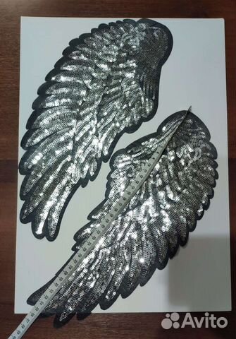 Нашивка на клейкой основе 