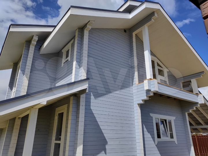 Дом 198,5 м² на участке 15 сот.