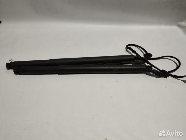 Привод багажника Volvo xc90 2 31371096