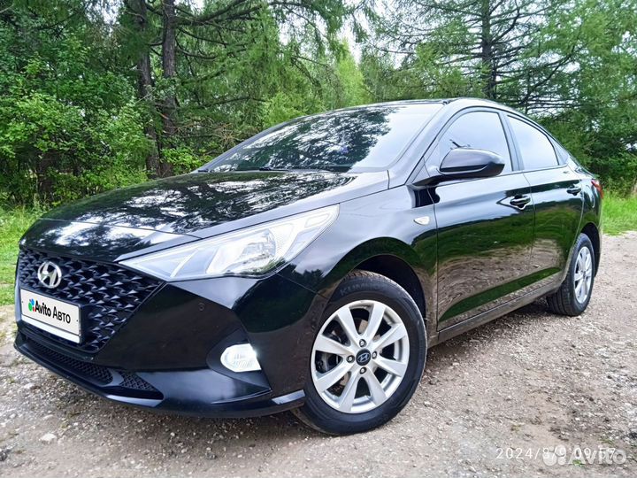 Hyundai Solaris 1.6 AT, 2022, 57 162 км