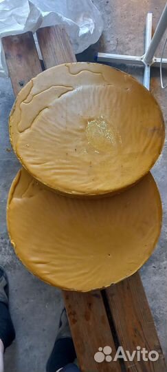 Воск пчелиный