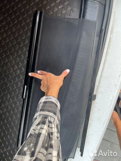 Шторка окна задняя правая Volkswagen Touareg 7LA