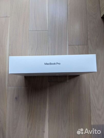Коробка от MacBook pro 14