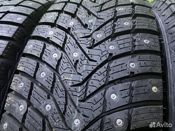 Armstrong Ski-Trac S 225/65 R17 106T