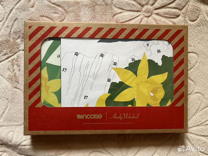 Чехол Incase MacBook 11' Andy Warhol Collection