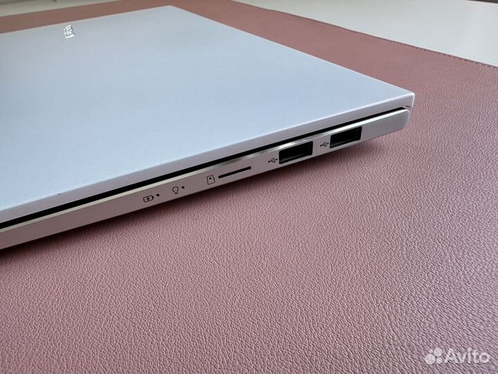 Asus Vivobook 14