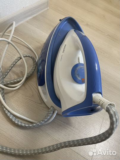 Паровой утюг philips