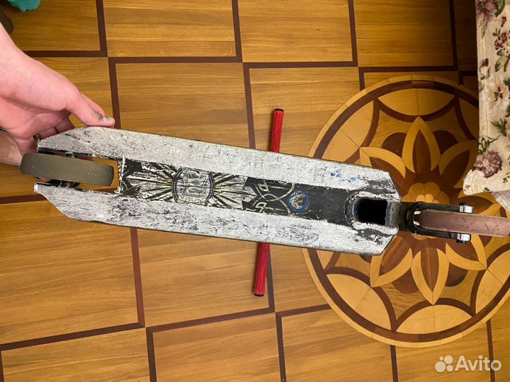 Трюковой самокат кастом парк